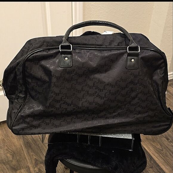 Juicy Couture Signature Juicy Logo Rolling Duffel Bag - Picture 3 of 11
